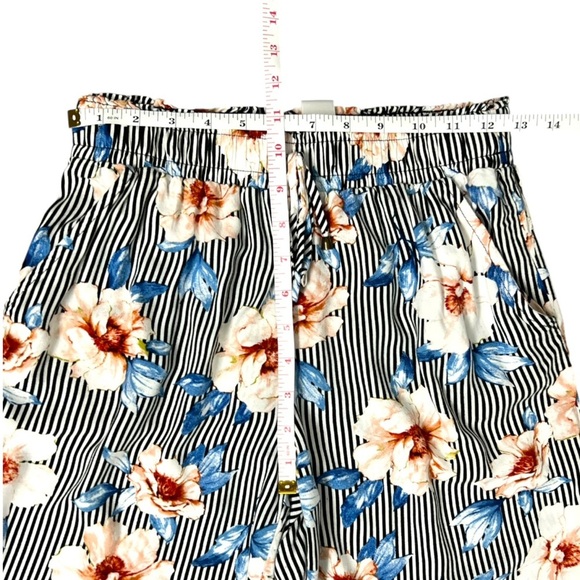 Joe B Vibrant Floral and Stripe Wide Leg Pants - Picture 6 of 9